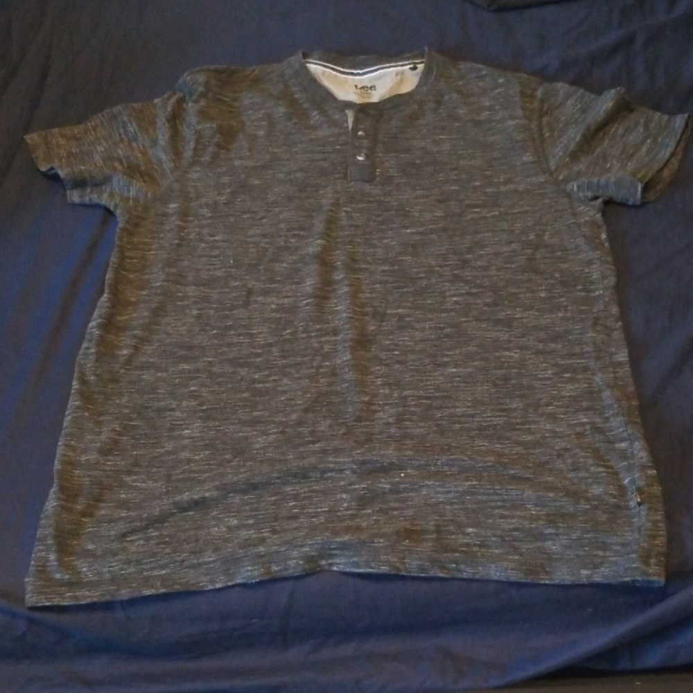 Lee Shirt
